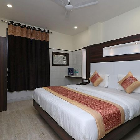 Oyo 11594 Hotel Tvs New Delhi Exterior foto