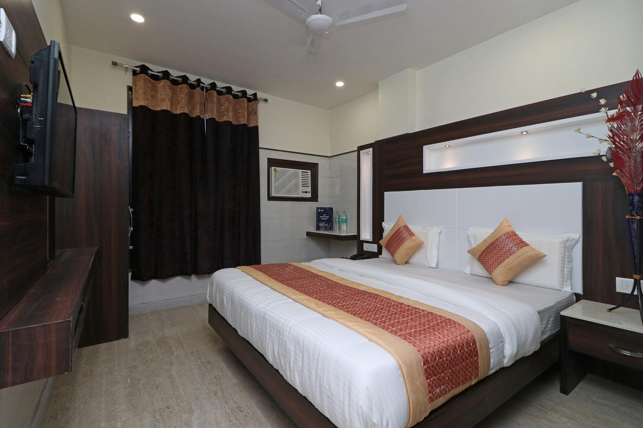 Oyo 11594 Hotel Tvs New Delhi Exterior foto