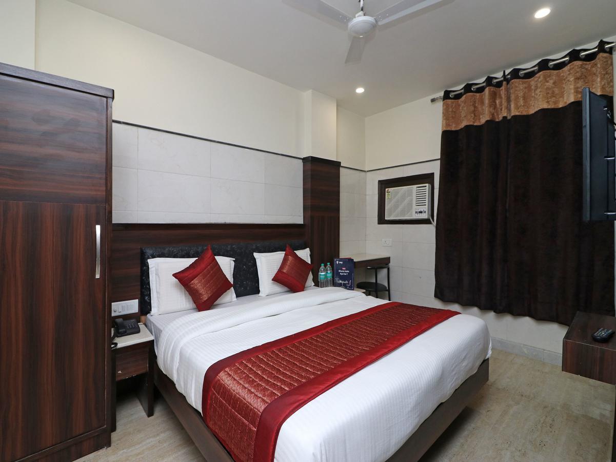 Oyo 11594 Hotel Tvs New Delhi Exterior foto